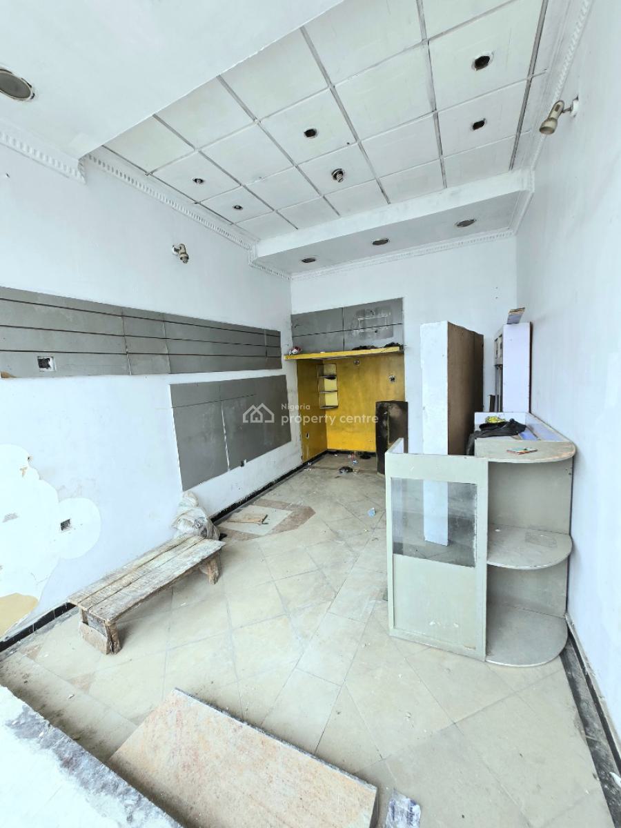 Shop Space Available, Victoria Island (vi), Lagos, Shop for Rent