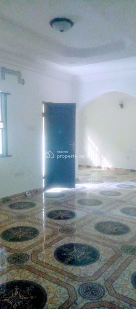 Sophisticated Neatly Revamped Spacious 3 Bedroom Flat, Majek Estate Opp Fara Park Estate/lufasi Nature Park, Sangotedo Ajah, Sangotedo, Ajah, Lagos, Flat / Apartment for Rent