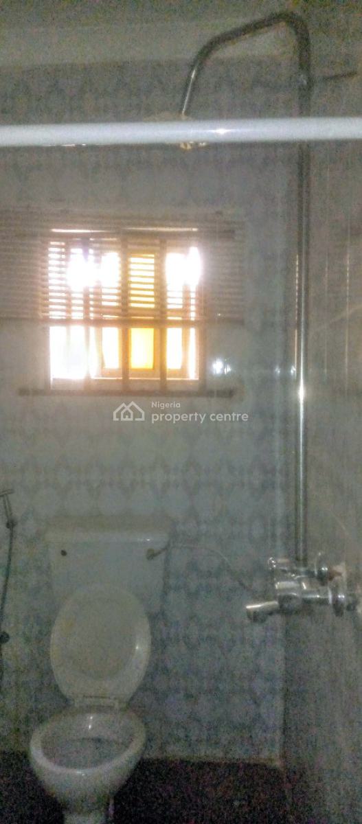 Sophisticated Neatly Revamped Spacious 3 Bedroom Flat, Majek Estate Opp Fara Park Estate/lufasi Nature Park, Sangotedo Ajah, Sangotedo, Ajah, Lagos, Flat / Apartment for Rent