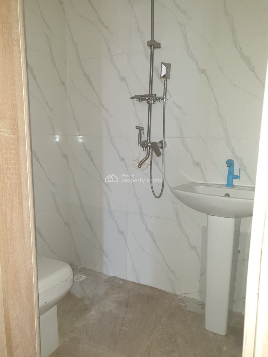 Spacious Brand New 2bedroom, Ologolo, Lekki, Lagos, Flat / Apartment for Rent