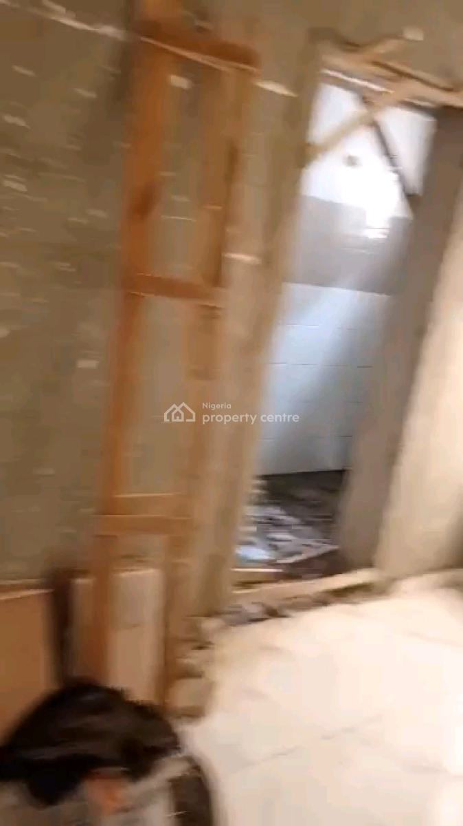Newly Built Spacious N Nicely Finished 3 Bedroom Up Flat, Medina Estate, Medina, Gbagada, Lagos, Flat / Apartment for Sale