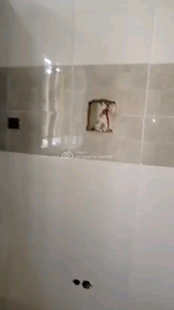Newly Built Spacious N Nicely Finished 3 Bedroom Up Flat, Medina Estate, Medina, Gbagada, Lagos, Flat / Apartment for Sale