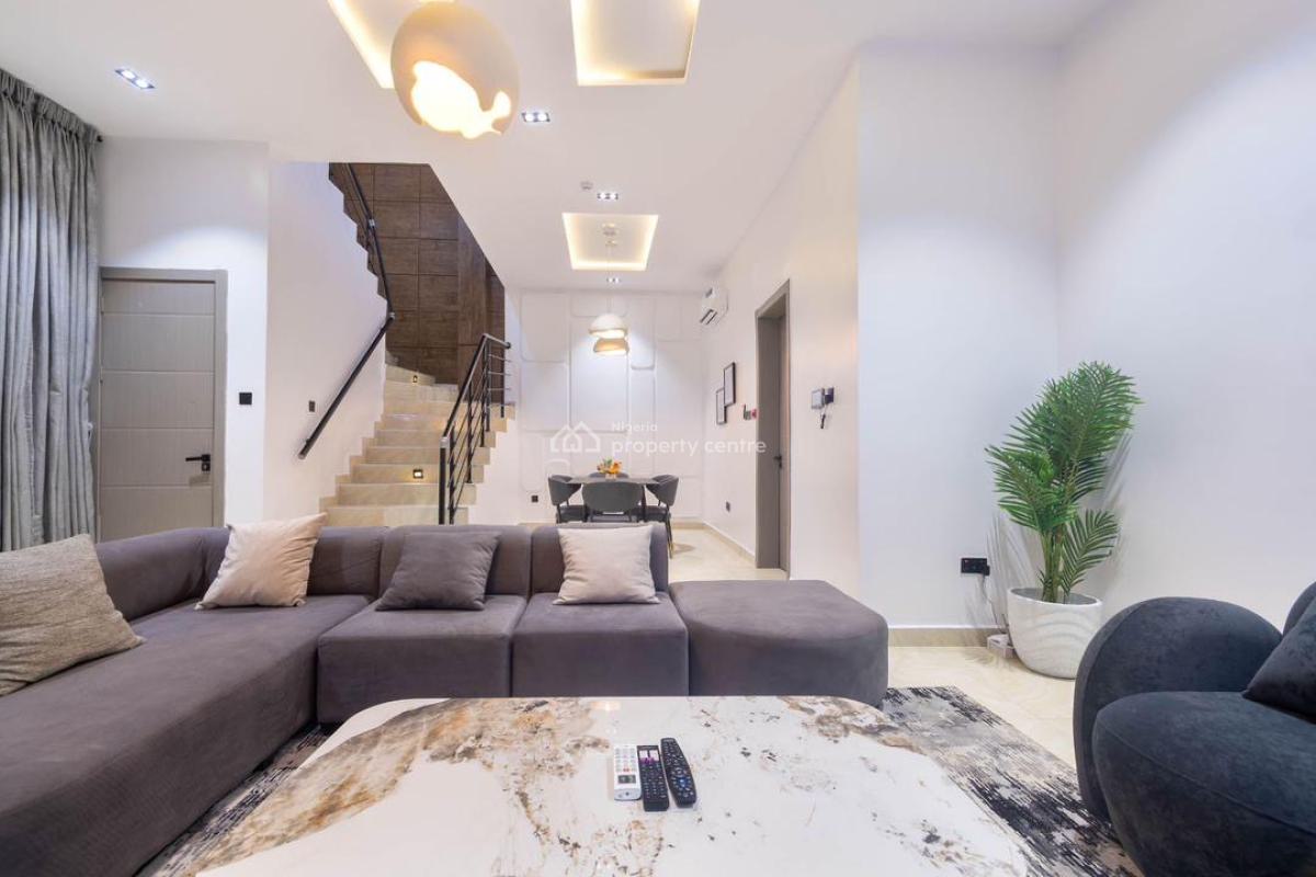 Luxurious 3 Bedroom Duplex with Cinema, Ps5 & Pool, Ikate, Lekki, Lagos, Terraced Duplex Short Let