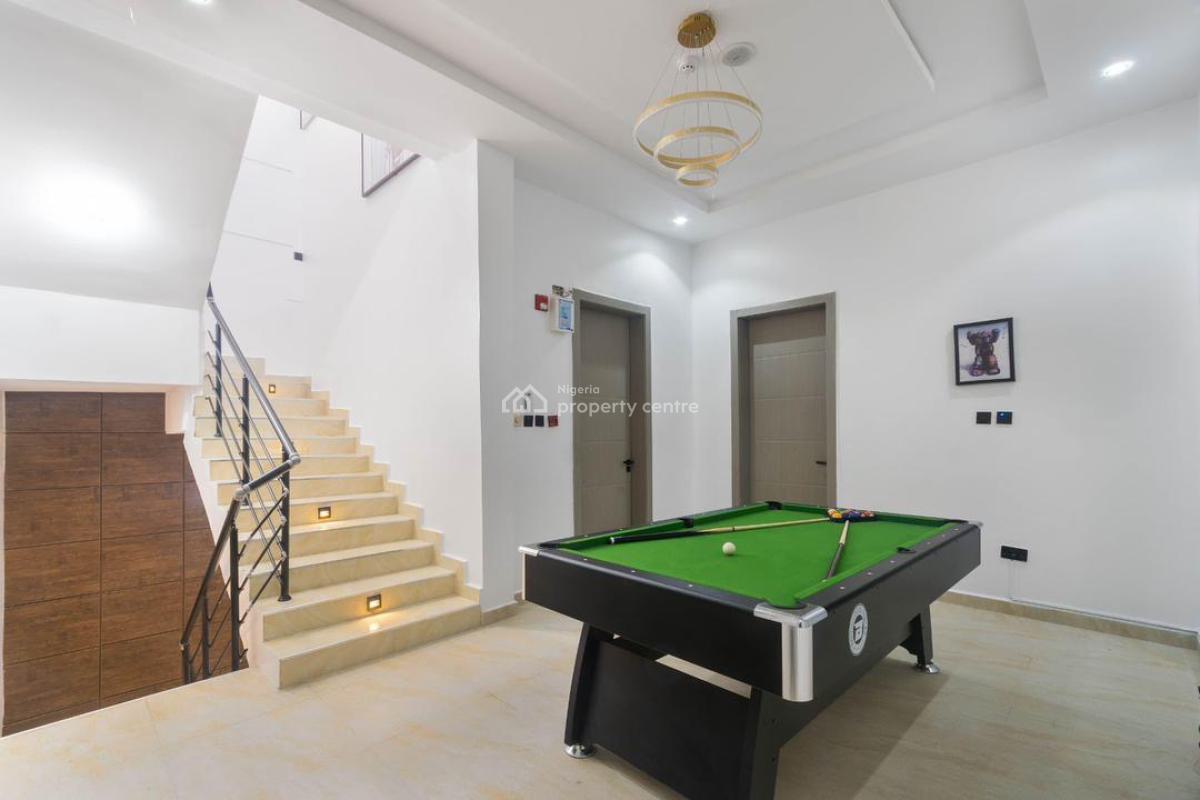 Luxurious 3 Bedroom Duplex with Cinema, Ps5 & Pool, Ikate, Lekki, Lagos, Terraced Duplex Short Let