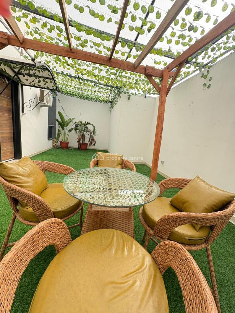 Luxurious 3 Bedroom Duplex with Cinema, Ps5 & Pool, Ikate, Lekki, Lagos, Terraced Duplex Short Let