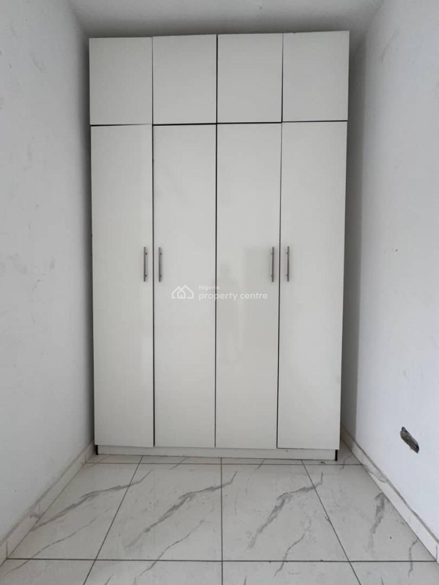 Luxurious 3bedroom Terrace at Abraham Adesanya Estate Ajah, Abraham Adesanya Estate Ajah, Ajah, Lagos, Terraced Duplex for Rent
