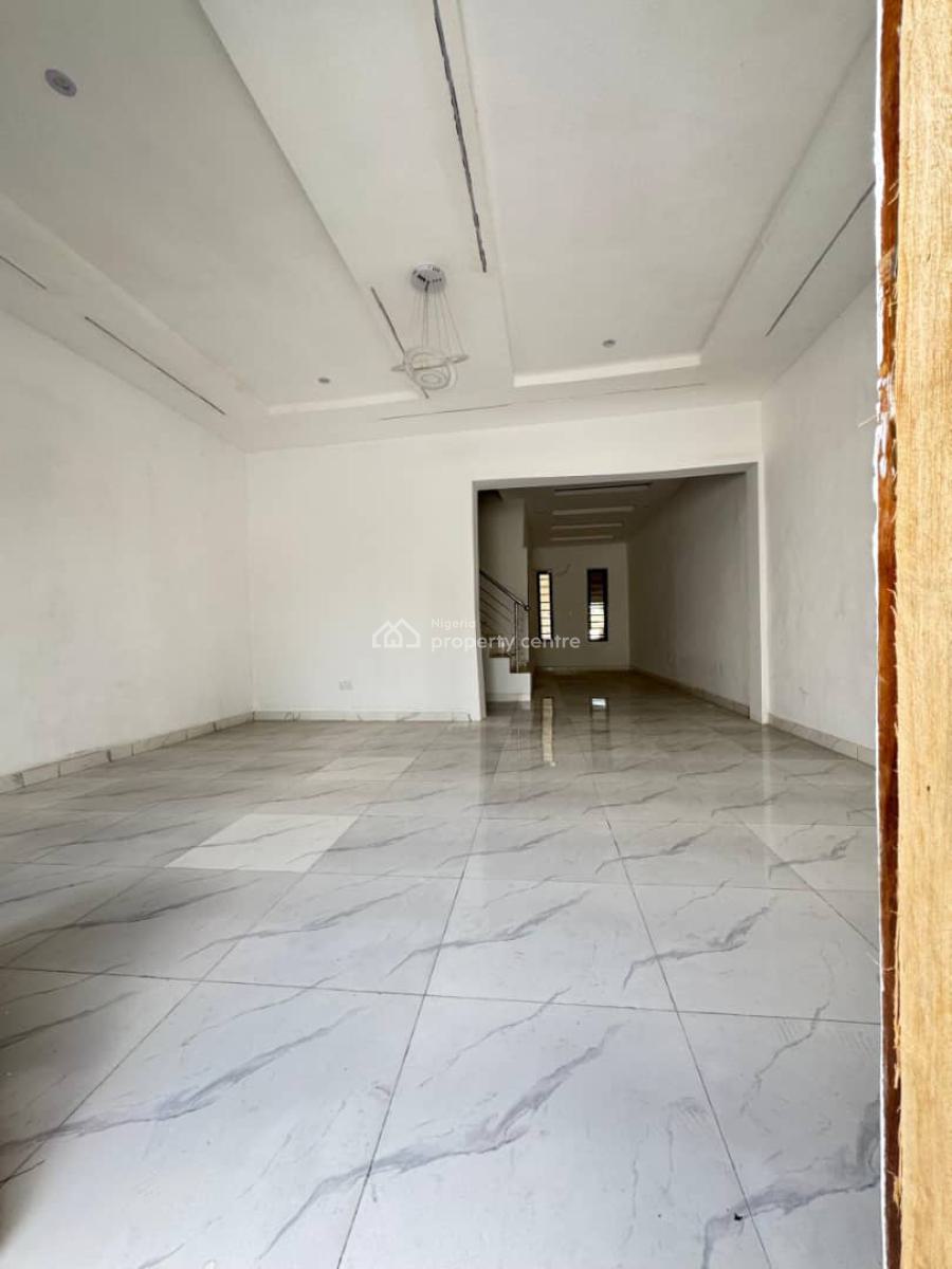 Luxurious 3bedroom Terrace at Abraham Adesanya Estate Ajah, Abraham Adesanya Estate Ajah, Ajah, Lagos, Terraced Duplex for Rent