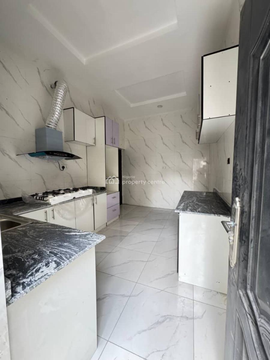 Luxurious 3bedroom Terrace at Abraham Adesanya Estate Ajah, Abraham Adesanya Estate Ajah, Ajah, Lagos, Terraced Duplex for Rent