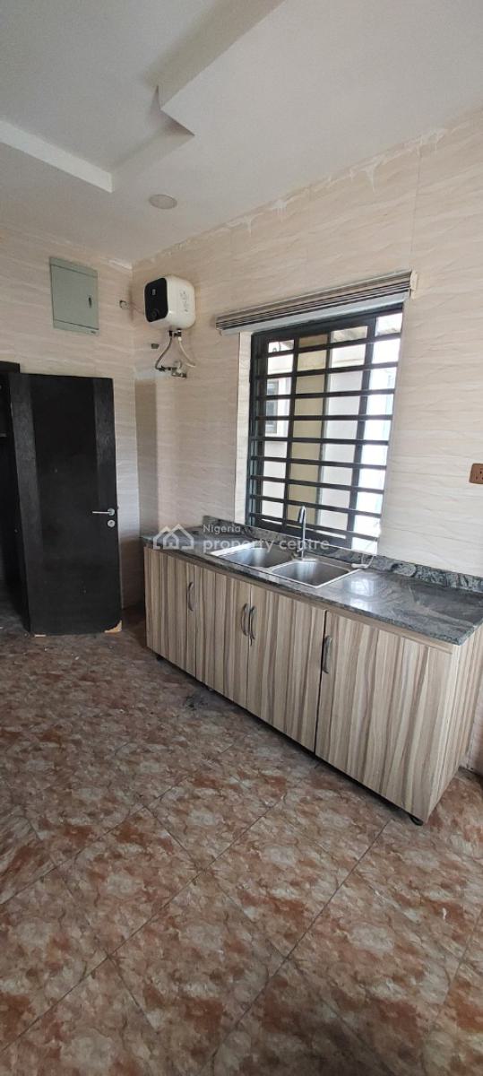 4 Bedroom Semi Detached Duplex, Osapa, Lekki, Lagos, Semi-detached Duplex for Rent