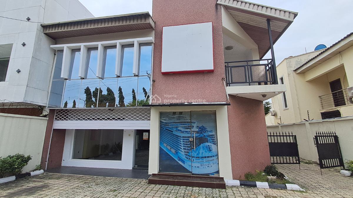 Strategically Located Commercial Property Giveaway Offer, Lekki Phase 1, Lekki, Lagos, Commercial Property for Rent