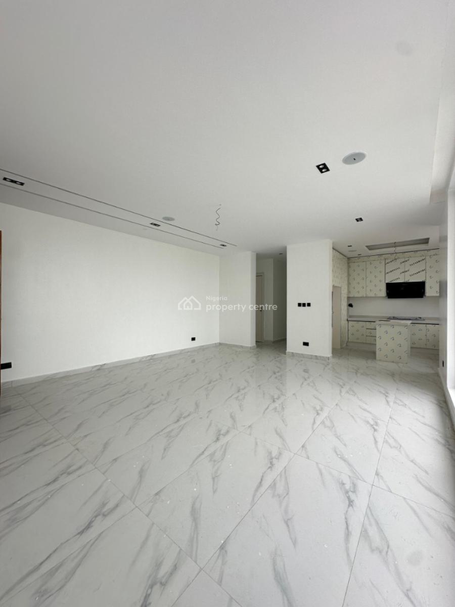 Fully Serviced 2 Bedroom Apartment with Gym, Elevator, Lekki Phase 1, Lekki, Lagos, Flat / Apartment for Sale