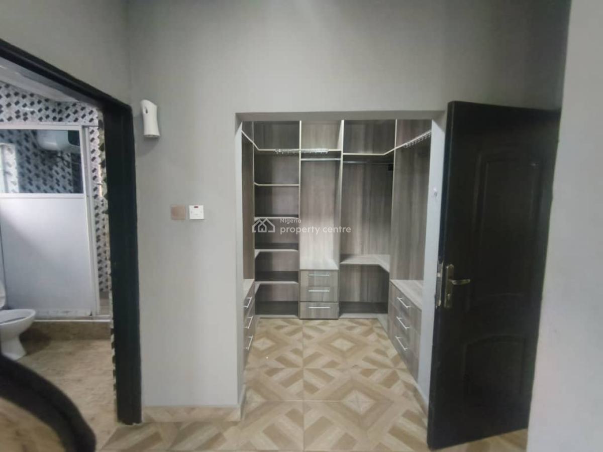 Newly Renovated 3 Bedroom Apartment with Excellent Facilities, Sangotedo, Ajah, Lagos, Flat / Apartment for Rent