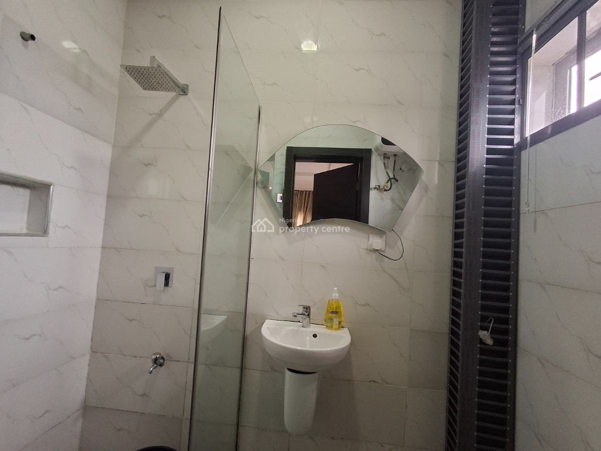 Fully Furnished 2 Bedroom Flat, Petrocam, Lekki Phase 1, Lekki, Lagos, Flat / Apartment for Rent