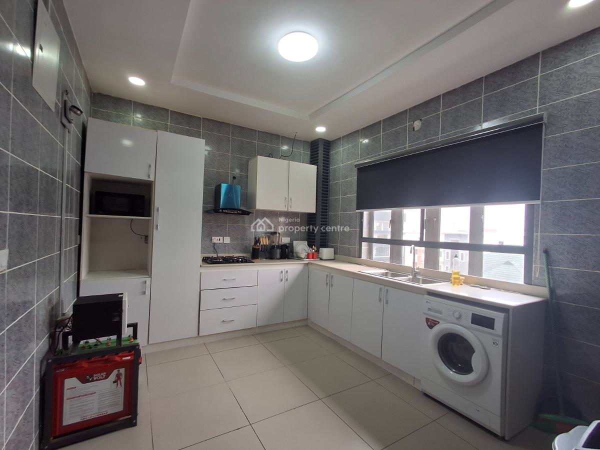 Fully Furnished 2 Bedroom Flat, Petrocam, Lekki Phase 1, Lekki, Lagos, Flat / Apartment for Rent