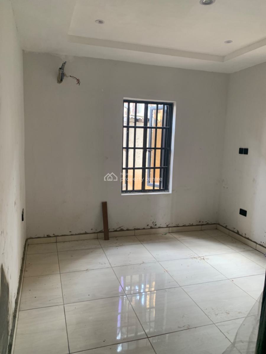 Luxury 2 Bedroom Flat, Gra Phase 1, Magodo, Lagos, Flat / Apartment for Rent