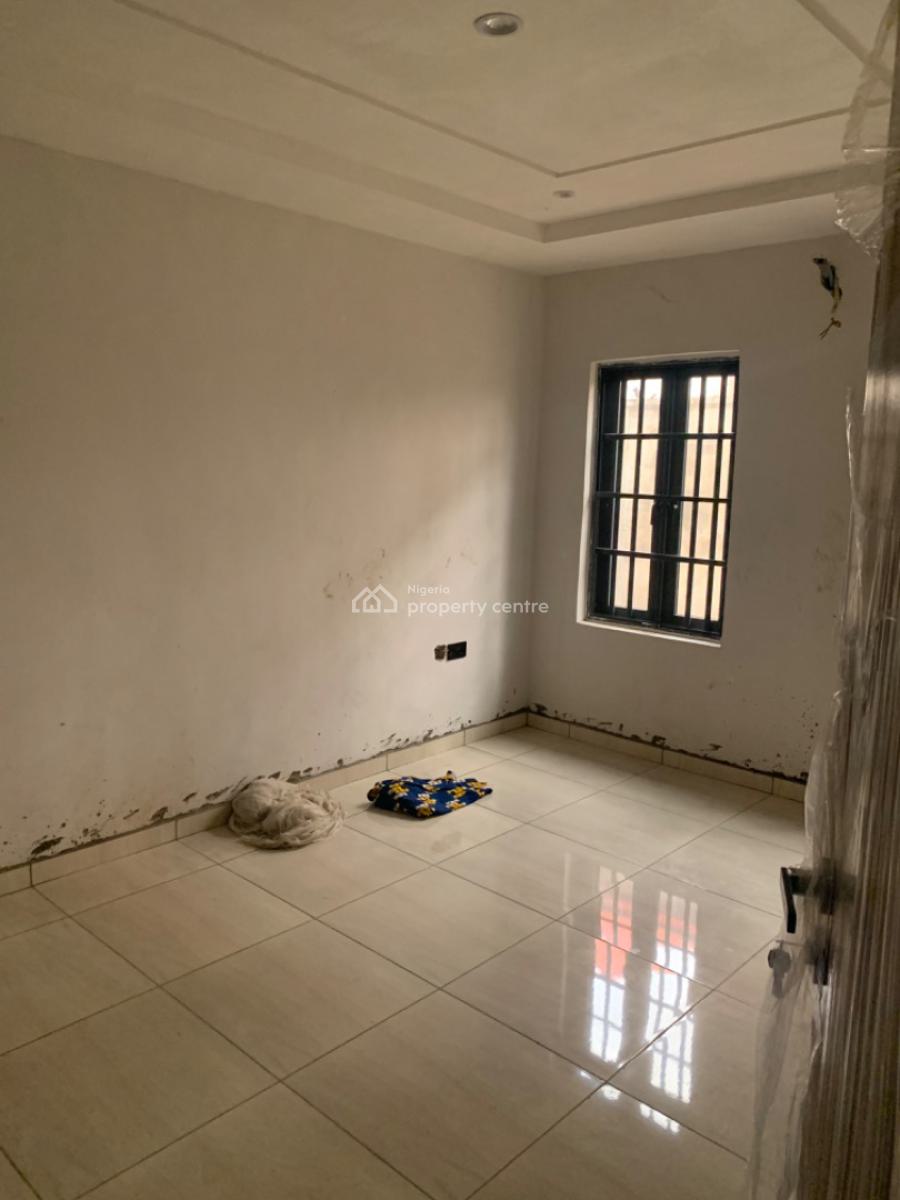 Luxury 2 Bedroom Flat, Gra Phase 1, Magodo, Lagos, Flat / Apartment for Rent
