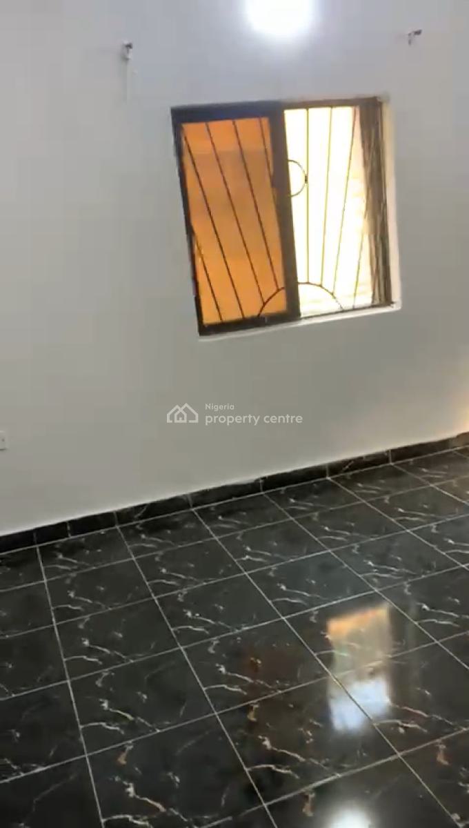 Spacious Renovated 3 Bedroom Flat, Canal Estate, Okota, Isolo, Lagos, Flat / Apartment for Rent