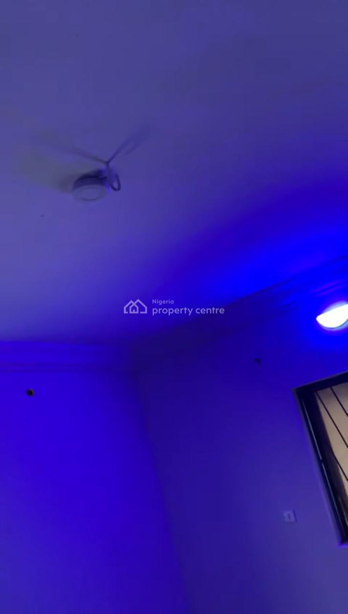 Spacious Renovated 3 Bedroom Flat, Canal Estate, Okota, Isolo, Lagos, Flat / Apartment for Rent