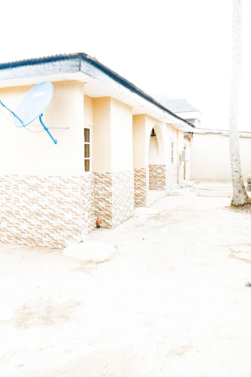 2 Bedroom Serviced Apartment, 2 Alh. Shodunke St, Off Ashipa Road, Amule Bus-stop, Ayobo, Lagos, Flat / Apartment Short Let