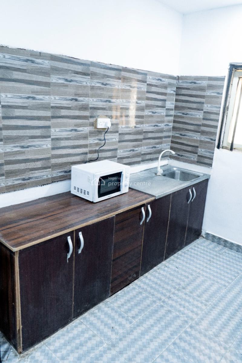 2 Bedroom Serviced Apartment, 2 Alh. Shodunke St, Off Ashipa Road, Amule Bus-stop, Ayobo, Lagos, Flat / Apartment Short Let