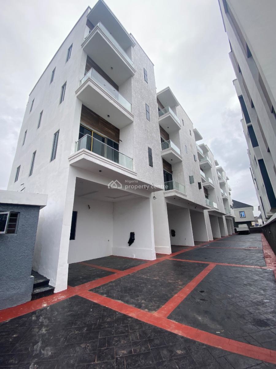 Lovely 5 Bed Triplex in a Gated Estate, Chevron, Lekki, Lagos, Detached Duplex for Sale