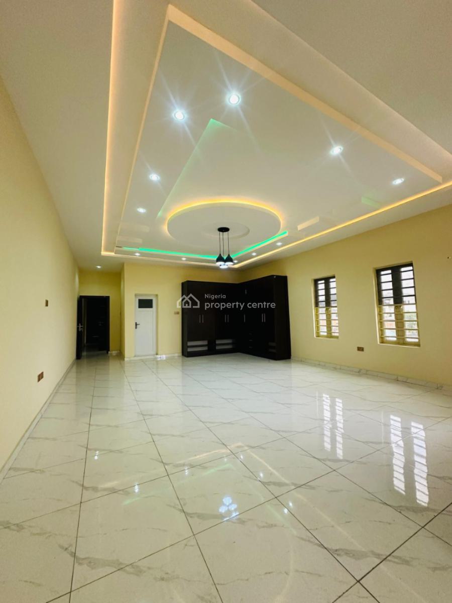 Elegantly Built 4 Bedroom Semi Detached Duplex with Bq, Maryland, Lagos, Semi-detached Duplex for Sale