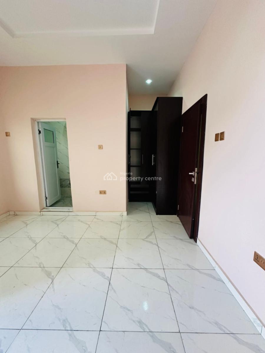 Elegantly Built 4 Bedroom Semi Detached Duplex with Bq, Maryland, Lagos, Semi-detached Duplex for Sale