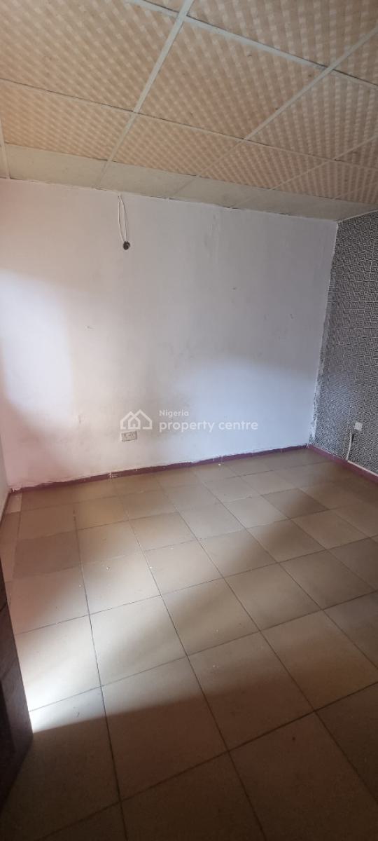 Fairly Used a Roomself Contain in a Cozy and Secured Compound, Okun-ajah Eti-osa Lekki, Lekki, Lagos, Mini Flat (room and Parlour) for Rent