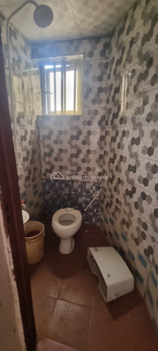 Fairly Used a Roomself Contain in a Cozy and Secured Compound, Okun-ajah Eti-osa Lekki, Lekki, Lagos, Mini Flat (room and Parlour) for Rent