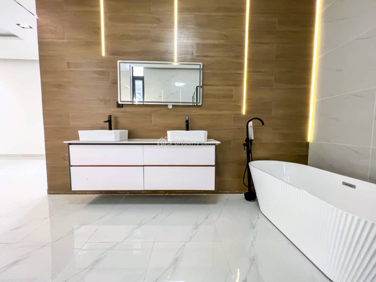 Lovely 5 Bedrooms Duplex in a Gated Estate, Chevron, Lekki, Lagos, Detached Duplex for Sale
