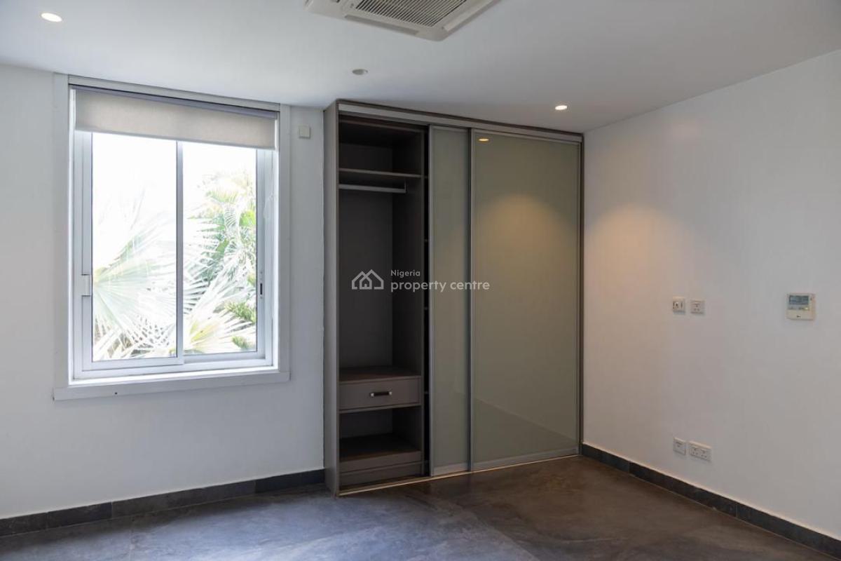 3 Bedroom Terrace Duplex with Zoo, Garden,  Gym & Swimming Pool, Ikoyi, Ikoyi, Lagos, Terraced Duplex for Rent