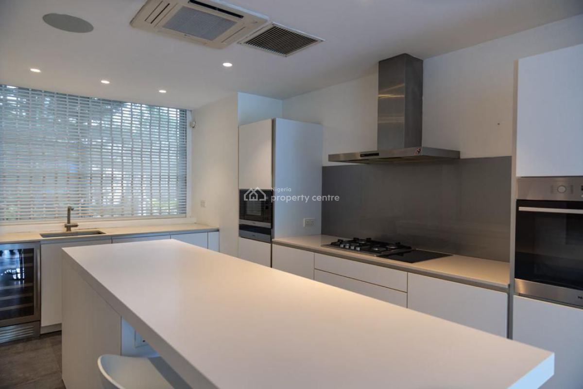3 Bedroom Terrace Duplex with Zoo, Garden,  Gym & Swimming Pool, Ikoyi, Ikoyi, Lagos, Terraced Duplex for Rent