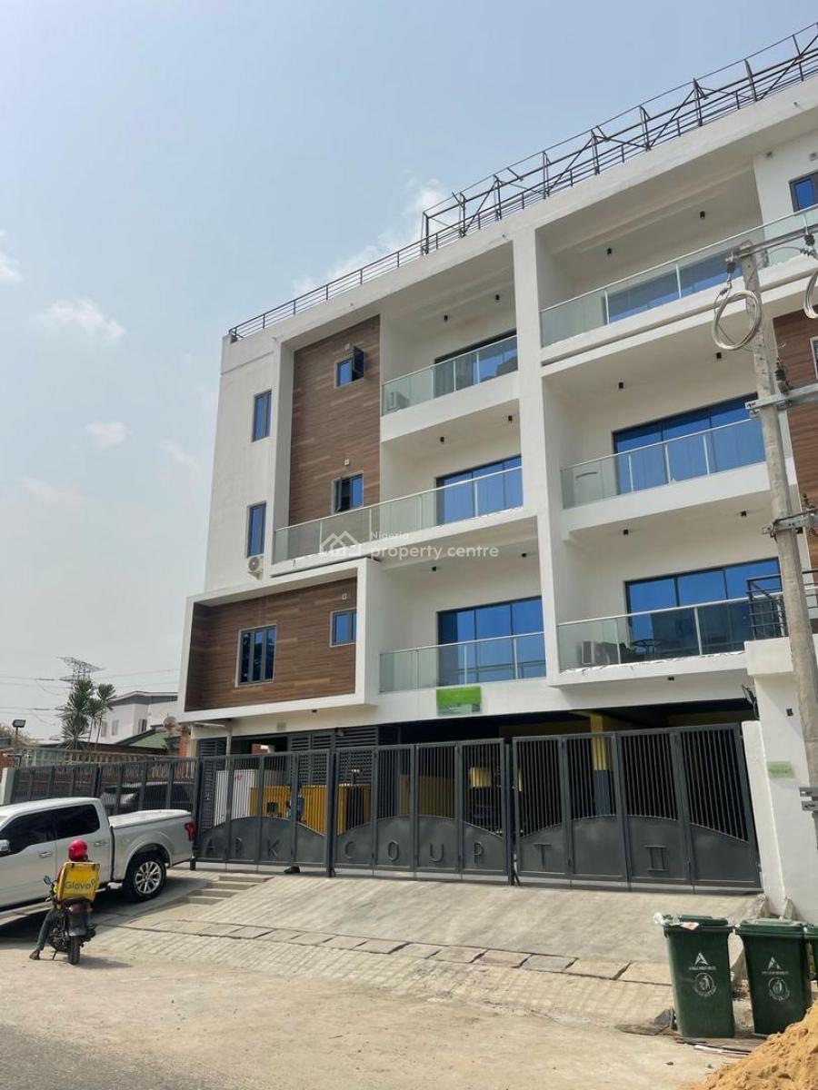 3 Bedrooms Apartment, Lekki Phase 1, Lekki, Lagos, Flat / Apartment Short Let