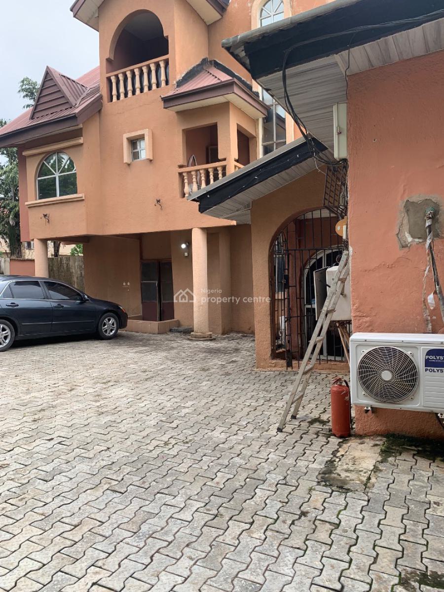 Aged 8 Bedroom Duplex, Garki, Garki, Abuja, Detached Duplex for Sale