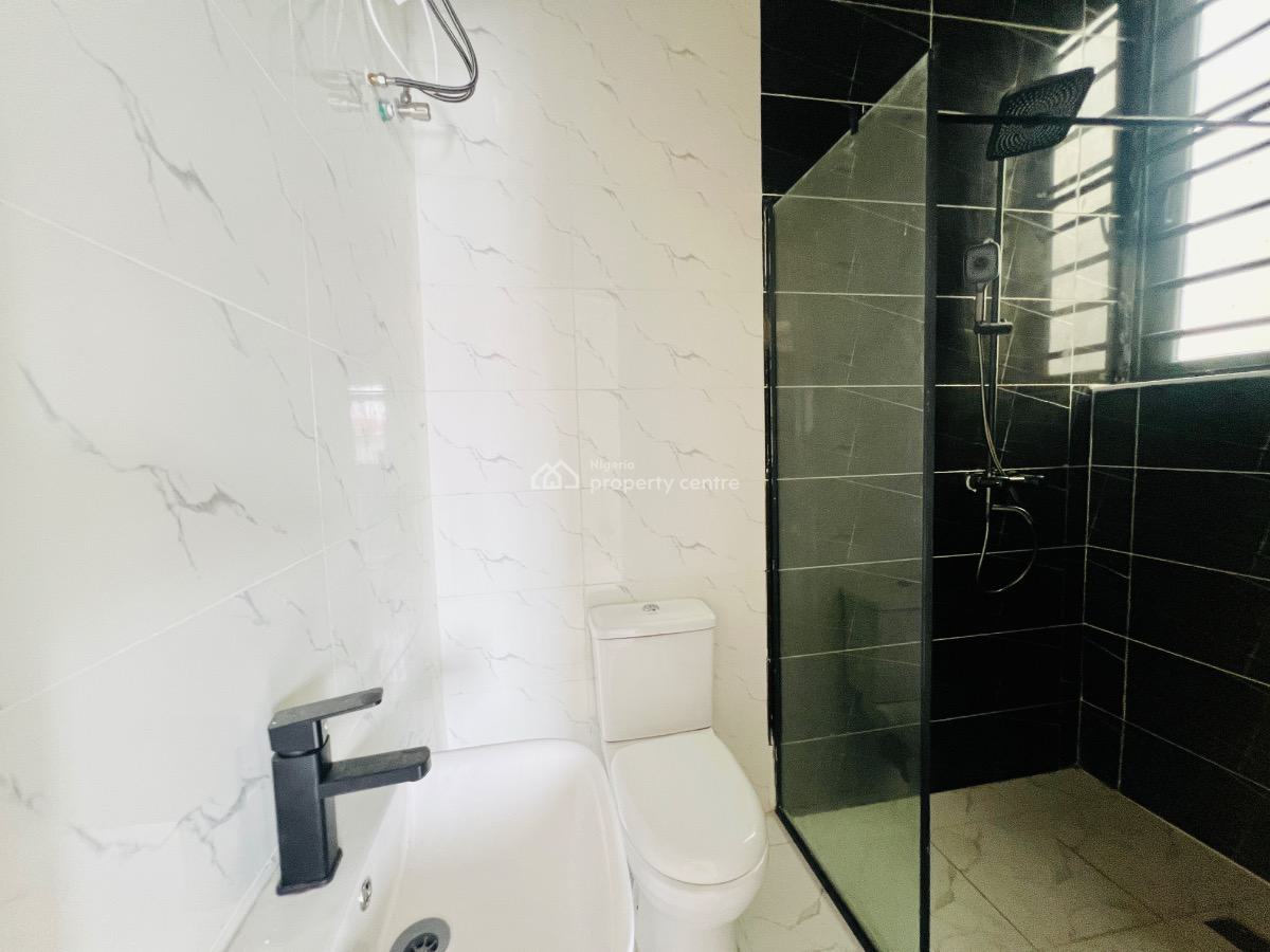 Lovely 2 Bedroom Apartments with Swimming Pool, Ologolo Lekki Lagos, Ologolo, Lekki, Lagos, Flat / Apartment for Sale
