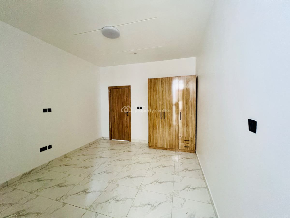 Lovely 2 Bedroom Apartments with Swimming Pool, Ologolo Lekki Lagos, Ologolo, Lekki, Lagos, Flat / Apartment for Sale