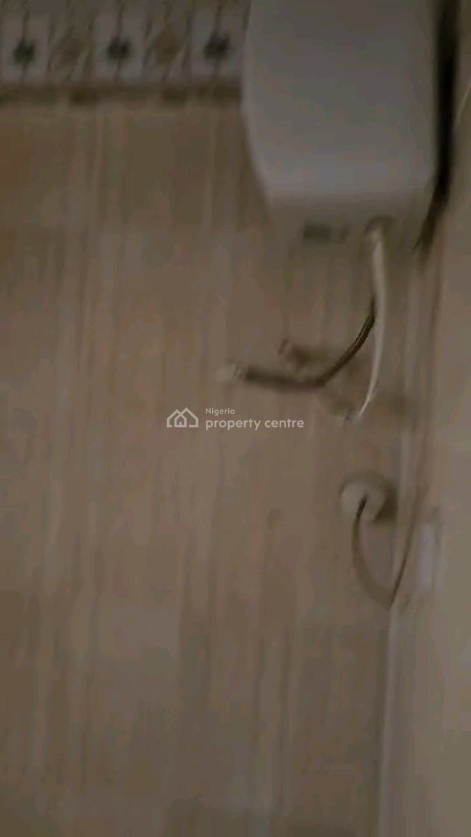Renovated Spacious 3 Bedroom Duplex All Rooms Ensuite N Guest Toilet, By Deeper Life Hq, Soluyi, Gbagada, Lagos, Detached Duplex for Rent
