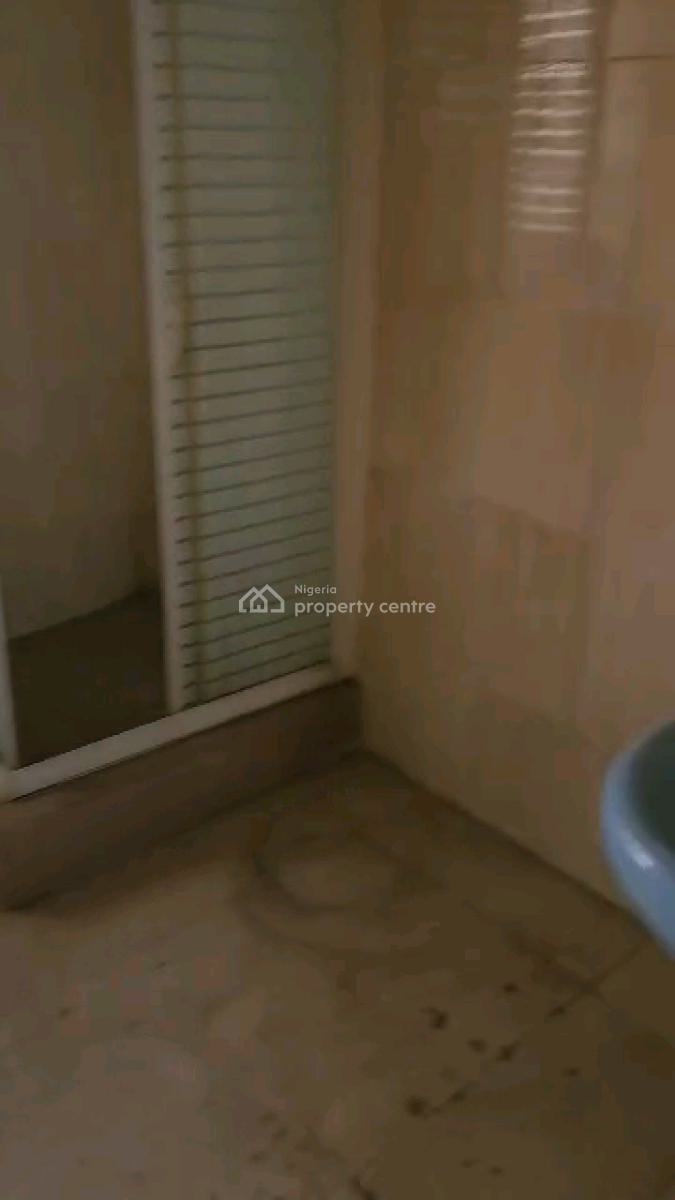 Renovated Spacious 3 Bedroom Duplex All Rooms Ensuite N Guest Toilet, By Deeper Life Hq, Soluyi, Gbagada, Lagos, Detached Duplex for Rent
