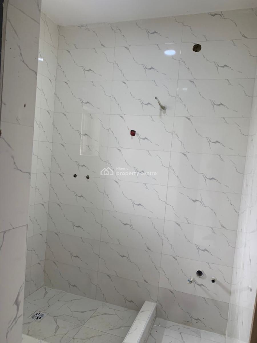 3bedroom Flat with Excellent Environment, Gra Phase 1, Magodo, Lagos, Flat / Apartment for Rent