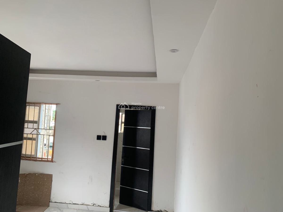 3bedroom Flat with Excellent Environment, Gra Phase 1, Magodo, Lagos, Flat / Apartment for Rent