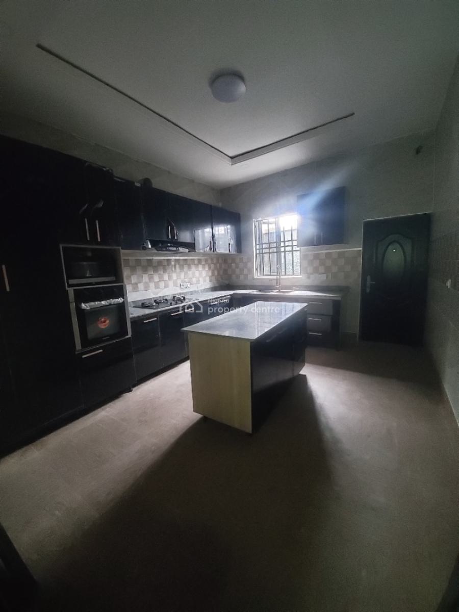 4 Bedroom Duplex, Ologolo, Lekki, Lagos, Flat / Apartment for Rent