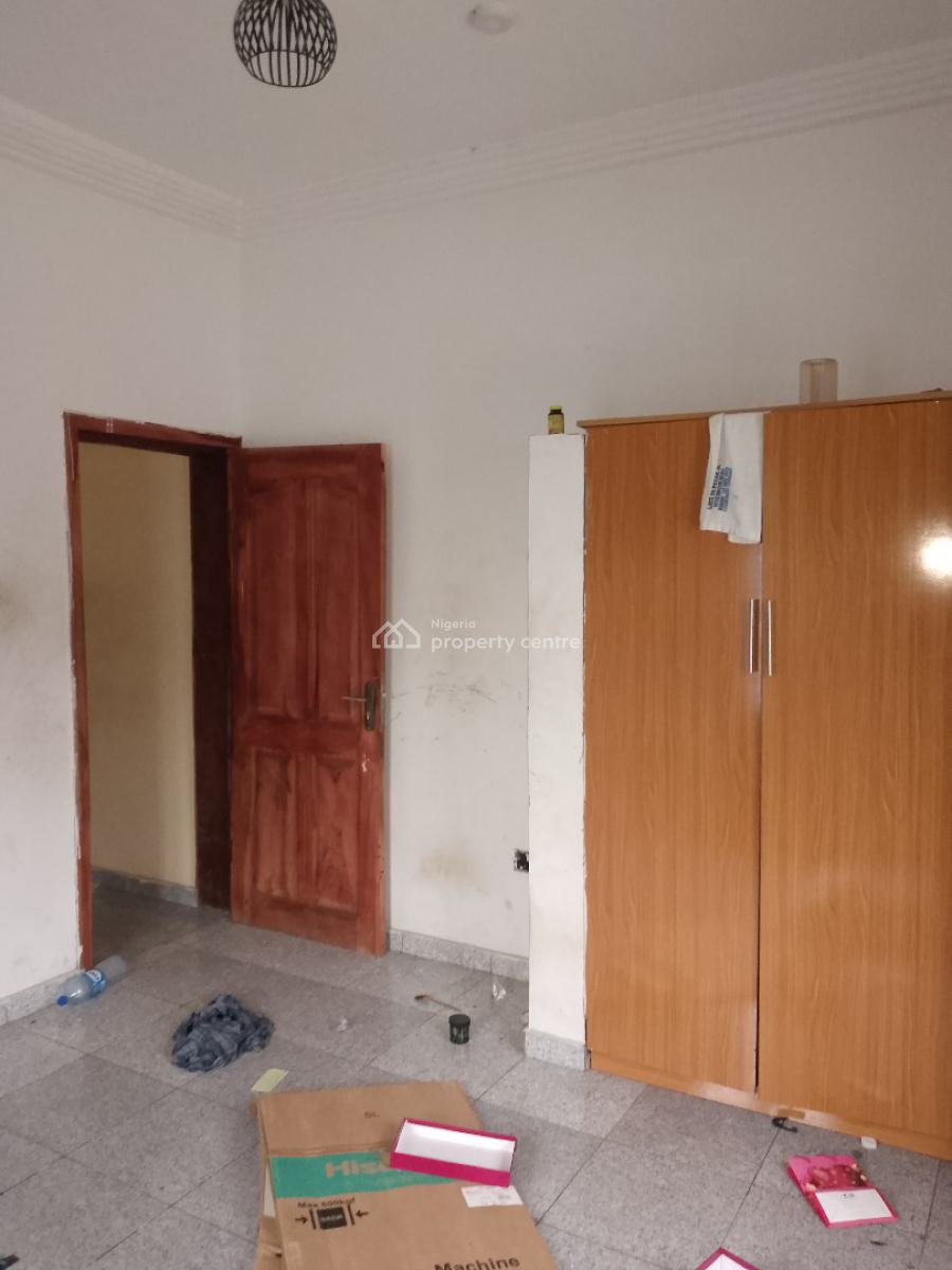 Massive 2bedroom Flat, Off Ologunfe Awoyaya Ibeju-lekki, Awoyaya, Ibeju Lekki, Lagos, Flat / Apartment for Rent