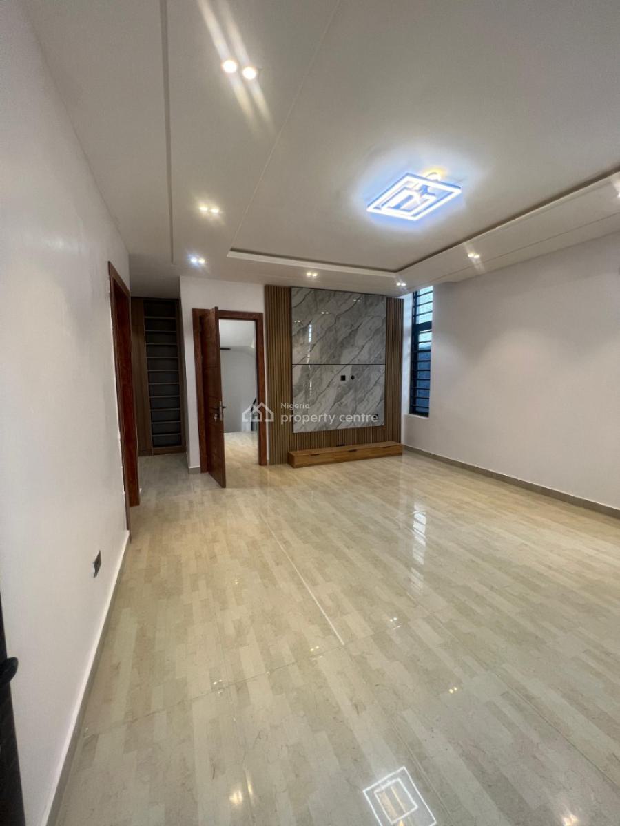 This Luxurious 5-bedroom Duplex Offers The Perfect Blend of Comfort, Luxury 5 Bedroom Detached Duplex Within an Estate, Lekki Phase 1, Lekki, Lagos, Detached Duplex for Sale