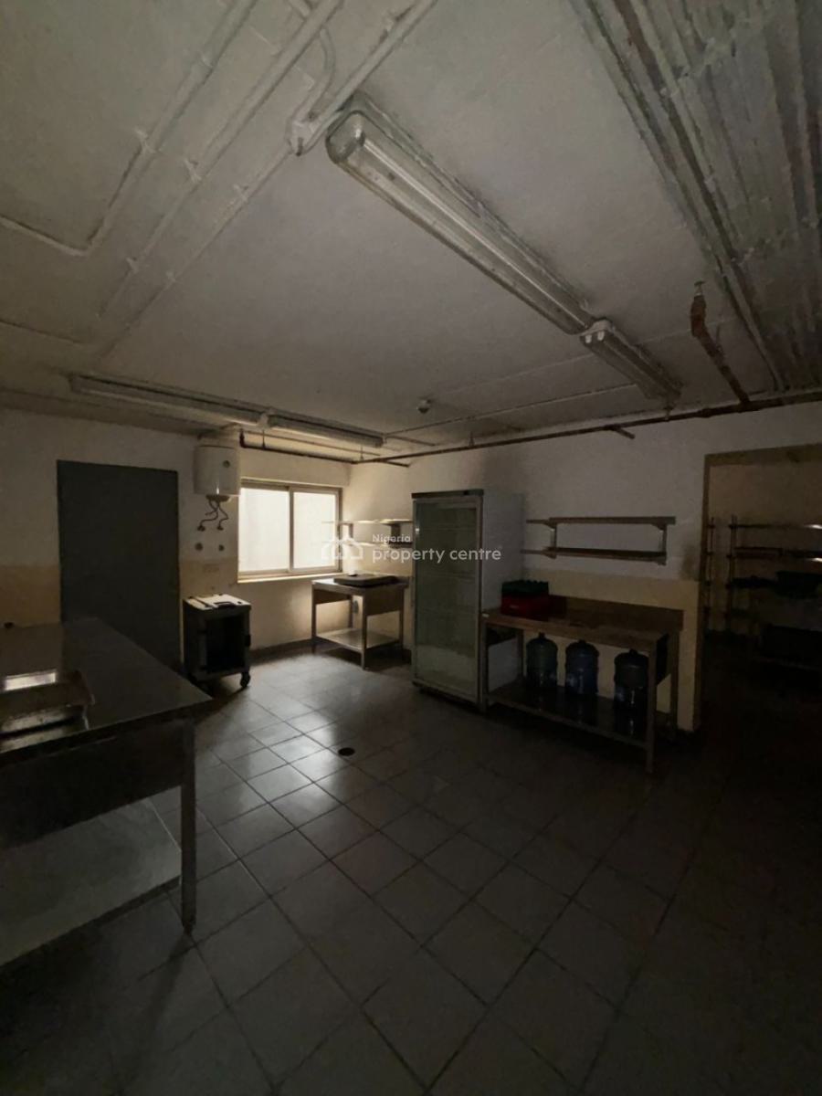 a Fully Furnished & Fitted Canteen/restaurant Space on 300 Sqm Plot, Victoria Island (vi), Lagos, Restaurant / Bar for Rent