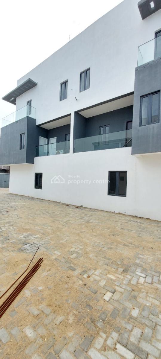 Brand New 3 Bedroom Flat_ Penthouse, Ikota Villa Estate, Ikota, Lekki, Lagos, Flat / Apartment for Sale