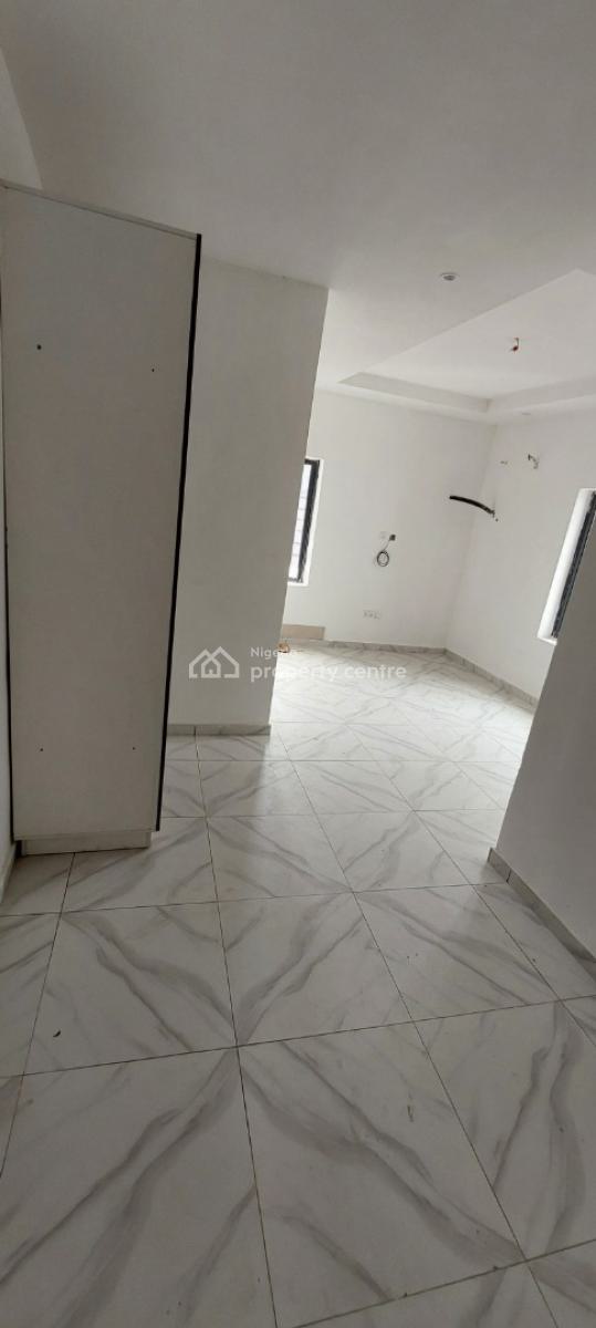 Brand New 3 Bedroom Flat_ Penthouse, Ikota Villa Estate, Ikota, Lekki, Lagos, Flat / Apartment for Sale