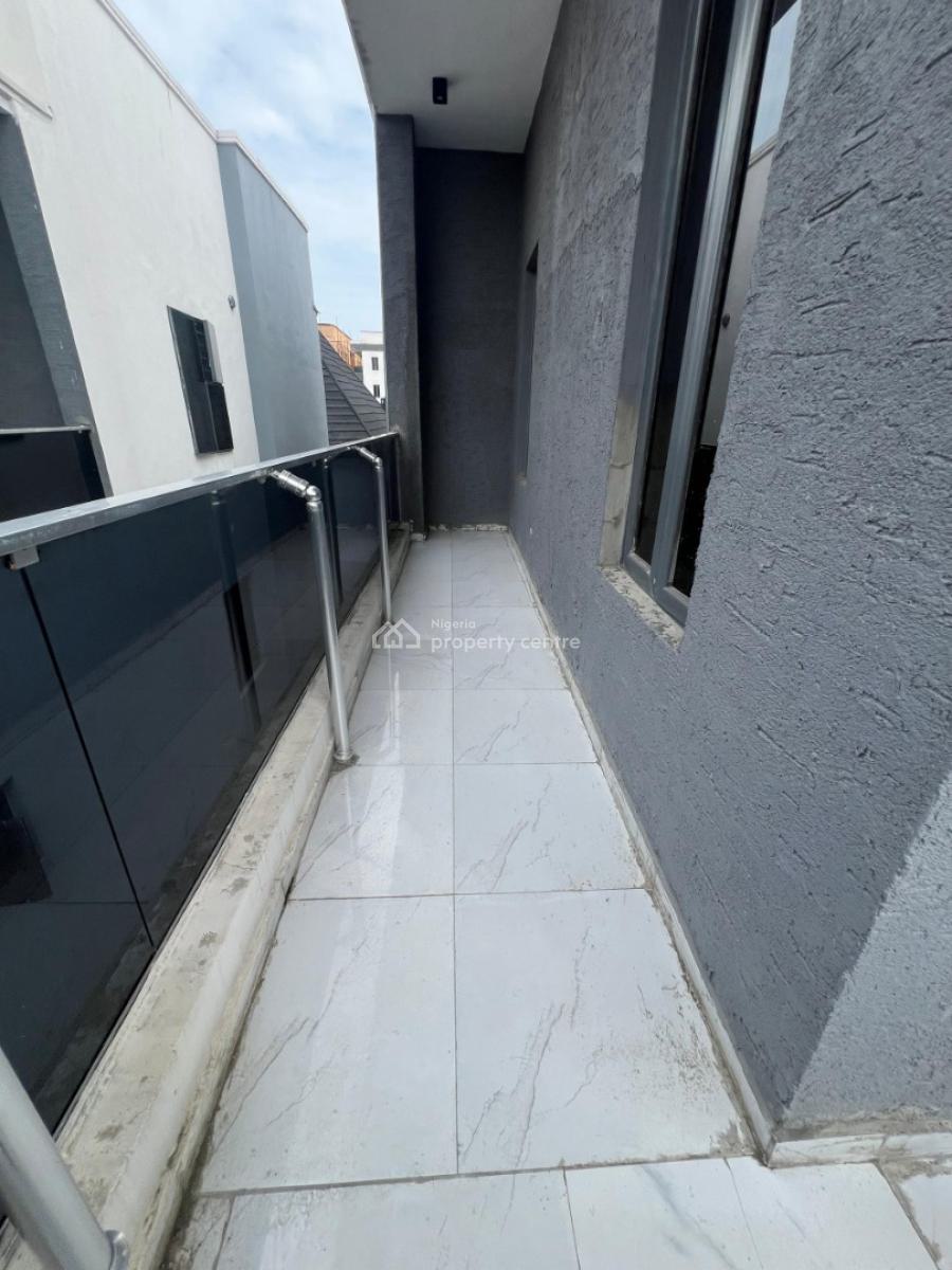 Extremely Spacious 5 Bedroom Semi-detached, Ikate Elegushi, Lekki, Lagos, Semi-detached Duplex for Sale