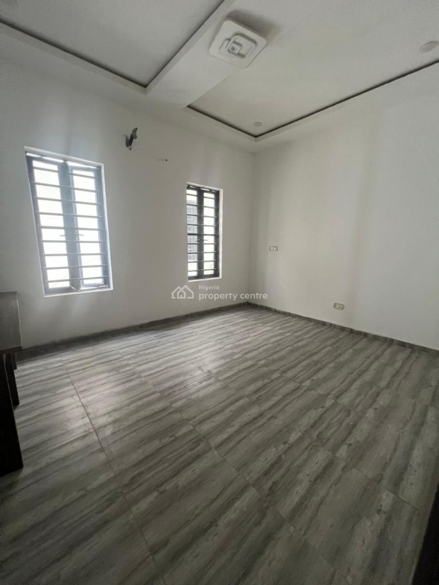 Extremely Spacious 5 Bedroom Semi-detached, Ikate Elegushi, Lekki, Lagos, Semi-detached Duplex for Sale