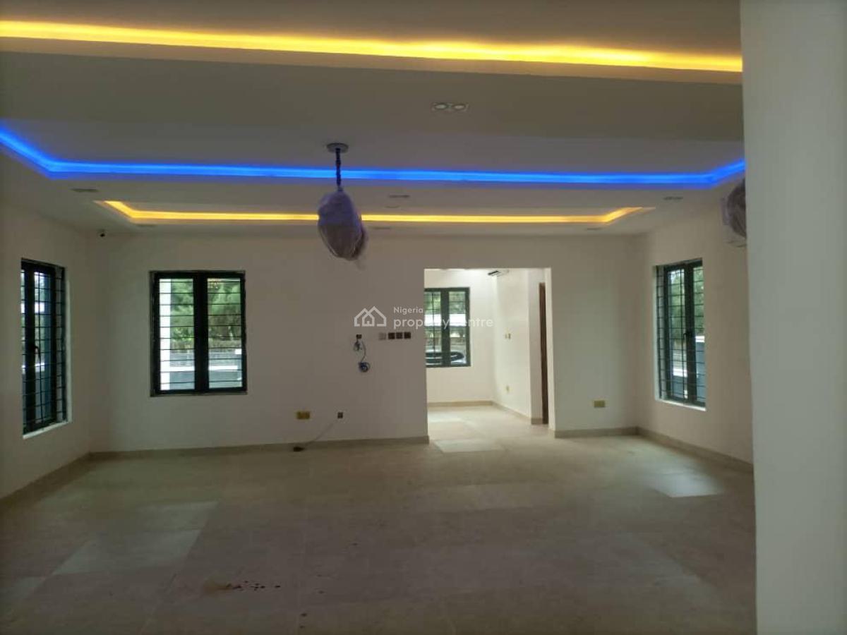 Spaciously and Luxuriously Designed Duplex with Swimming Pool, Ikota, Lekki, Lagos, Semi-detached Duplex for Sale