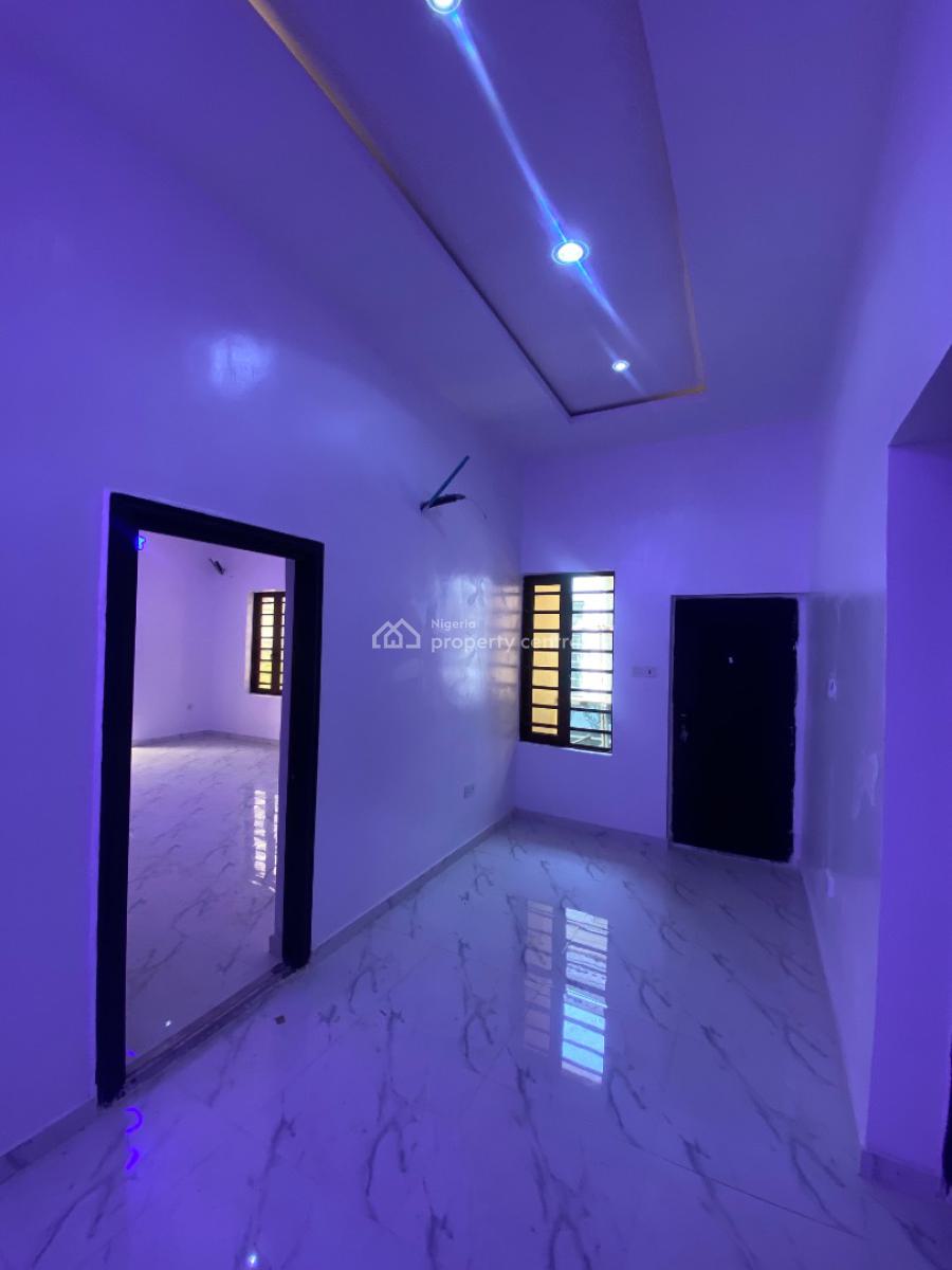 Newly Built 4bedroom Duplex Comes with 2rooms a Room and Parlor Self, Sapphire Gardens Estate, Awoyaya, Ibeju Lekki, Lagos, Semi-detached Duplex for Sale